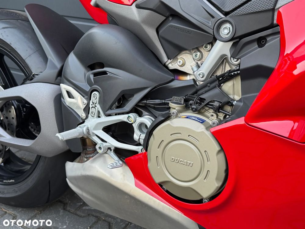 Ducati Panigale V4 - 7