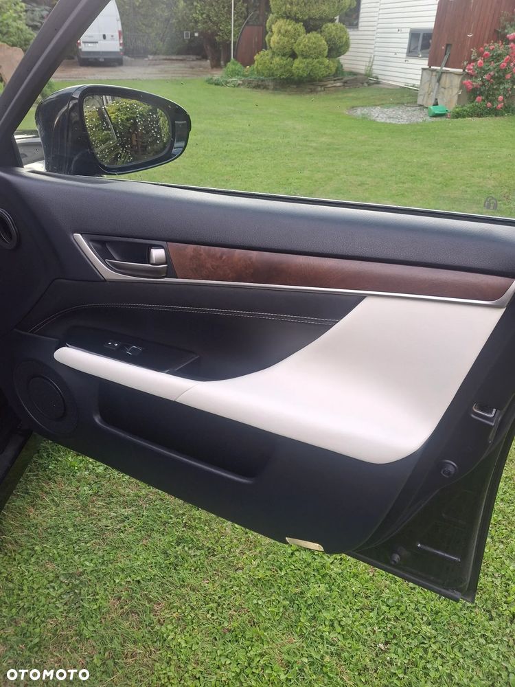 Lexus GS 200t / 300 Elegance - 16