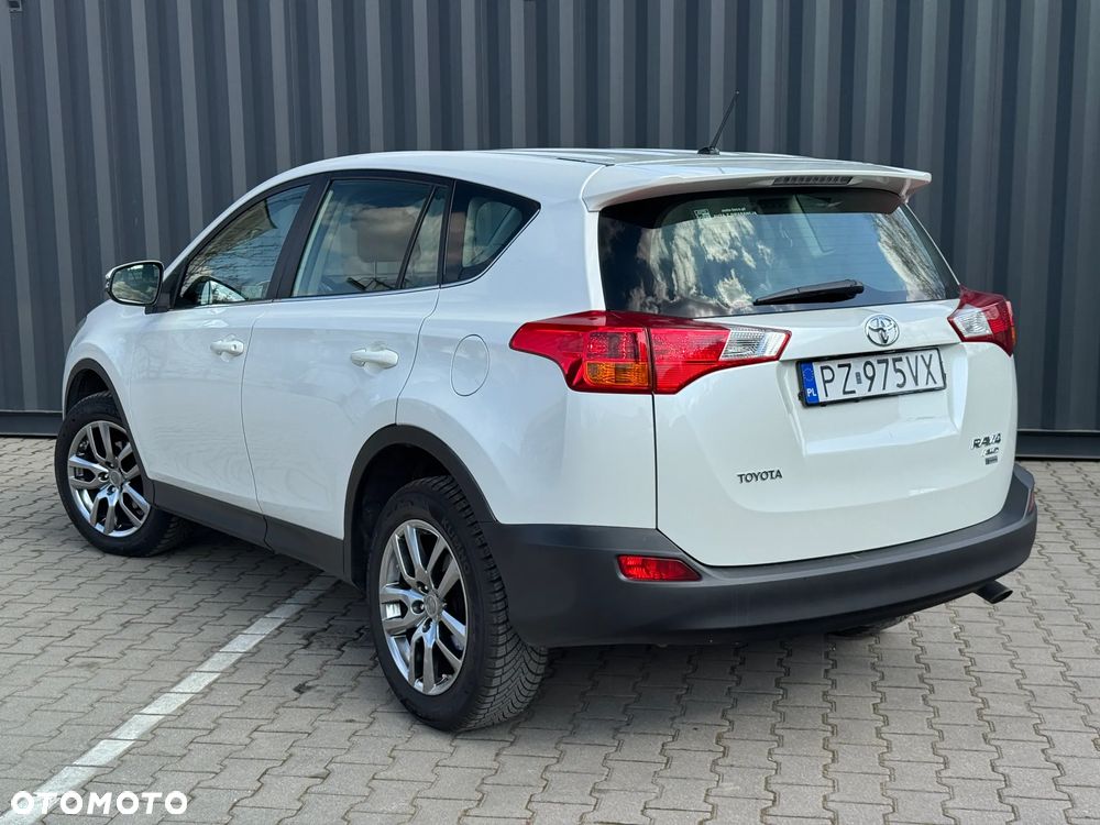 Toyota RAV4 2.0 D-4D Active 4x2 - 7
