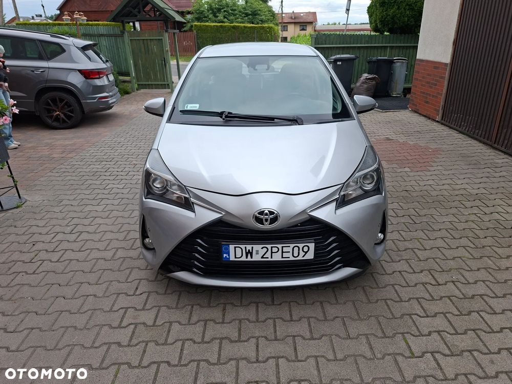 Toyota Yaris - 2