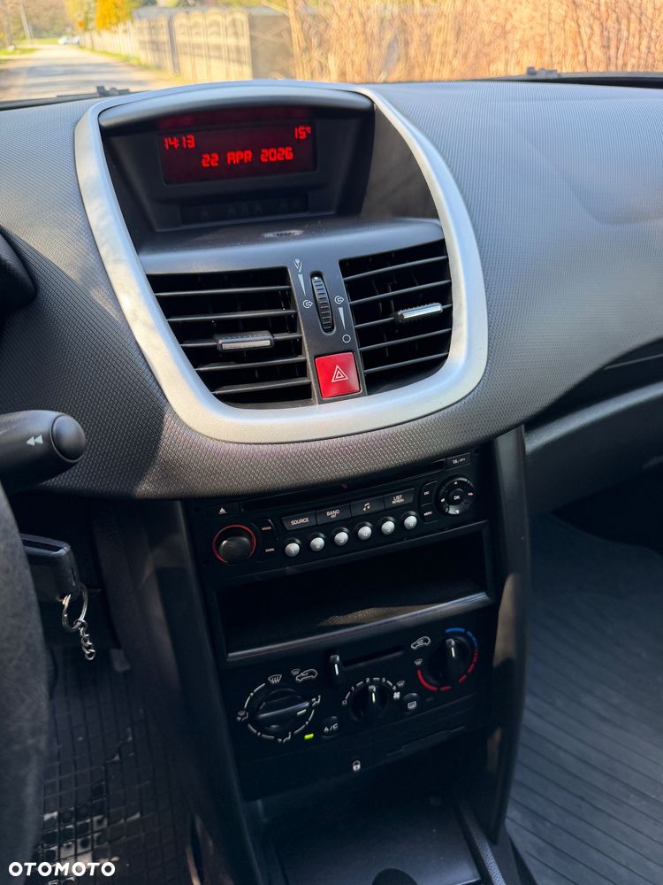 Peugeot 207 90 Tendance - 11