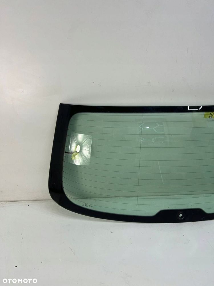 43R 000 137 Szyba tylna Audi A4 B8 KOMBI W KLAPE TYŁ - 2