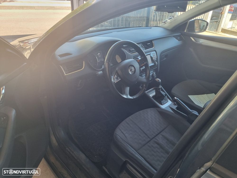 Skoda Octavia Break 1.6 TDi Ambition - 9