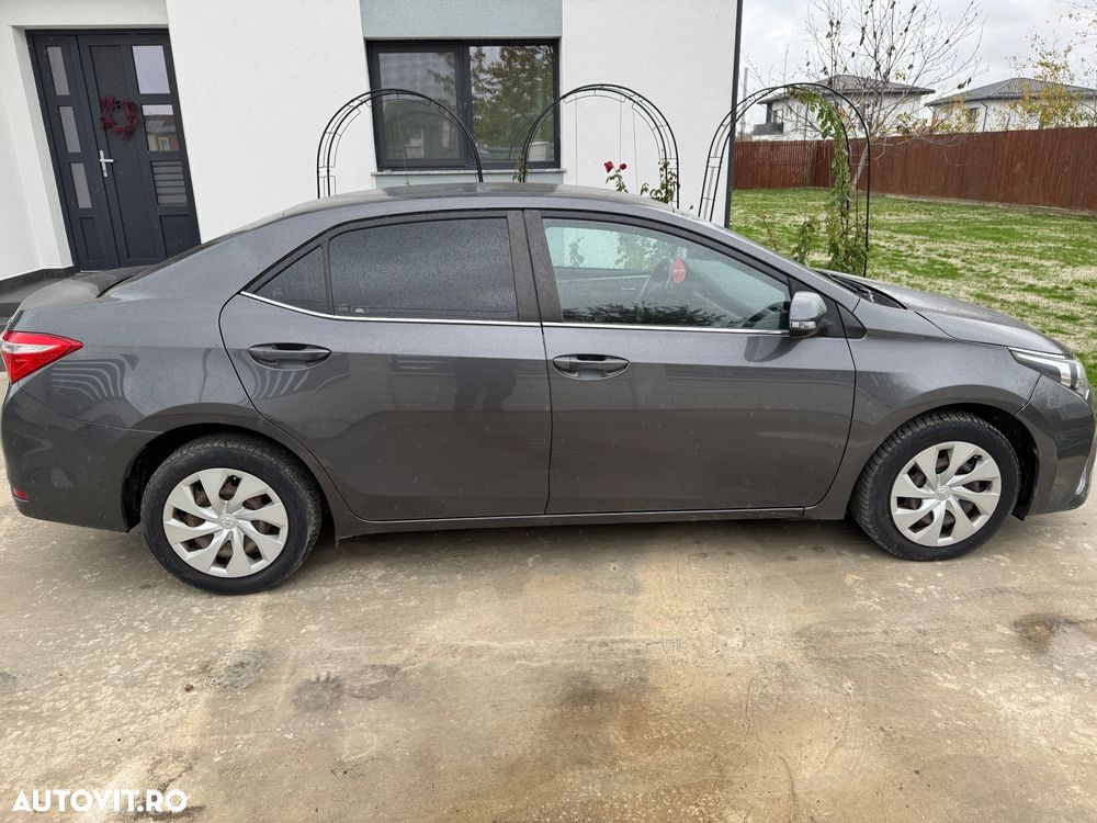 Toyota Corolla 1.6 Valvematic Luna - 11