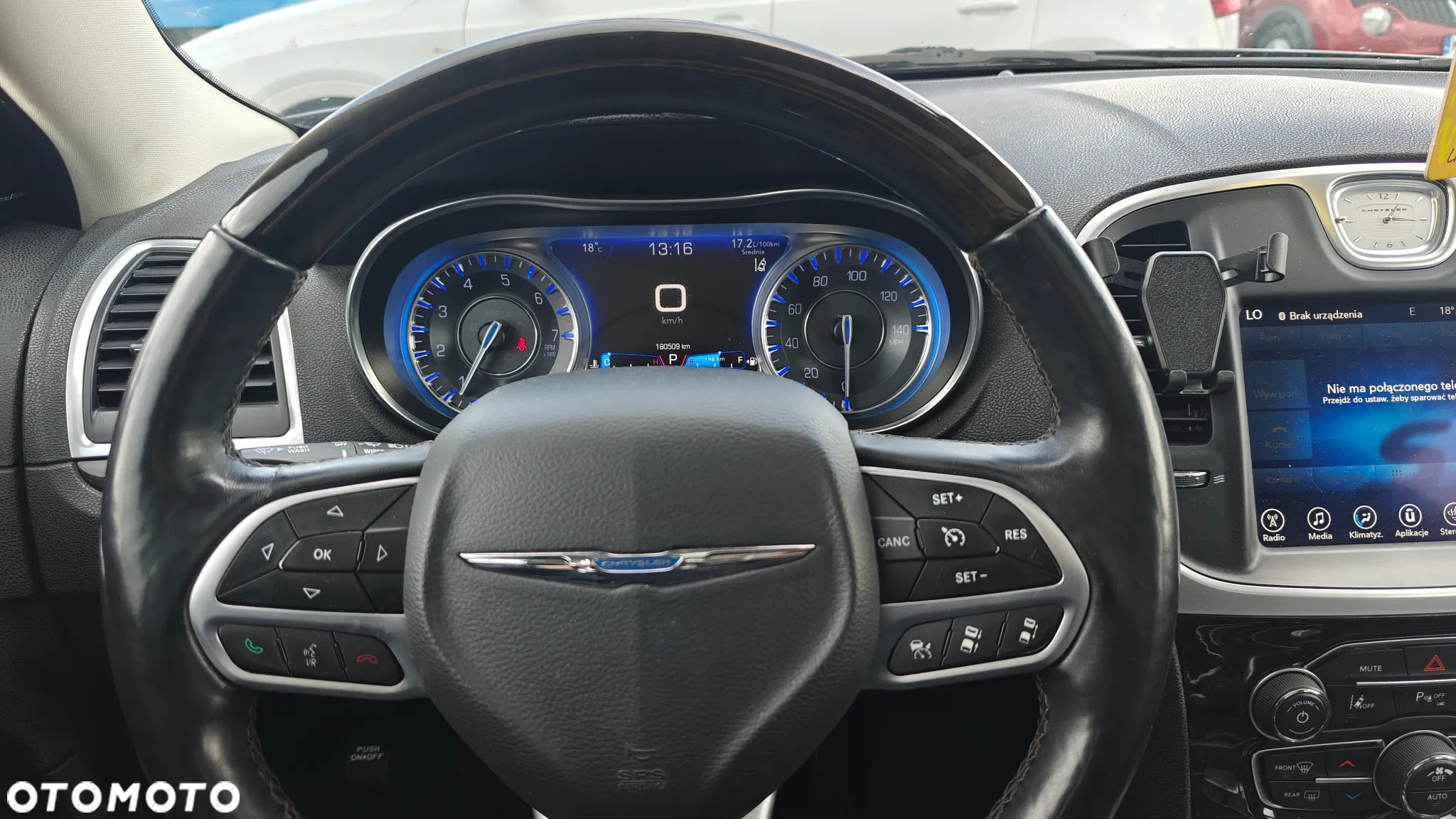 Chrysler 300C - 22