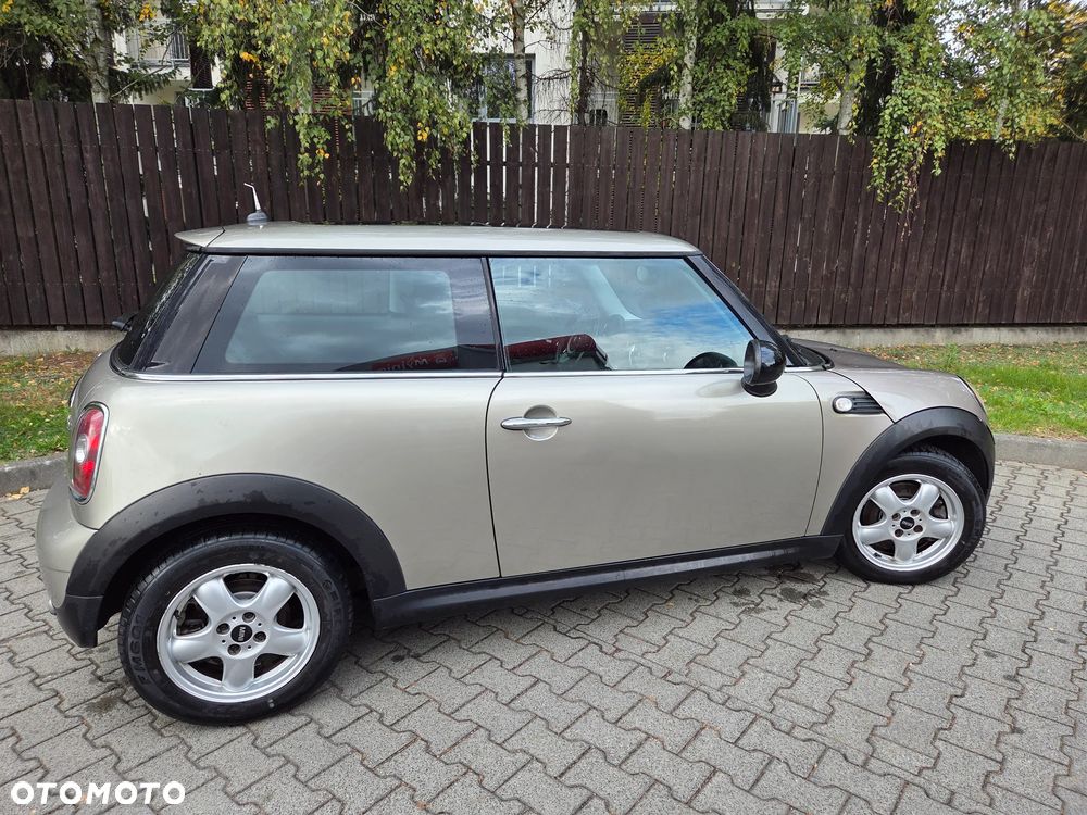 MINI ONE Standard - 4