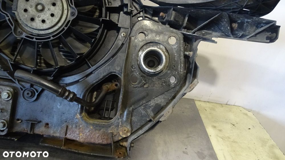 PAS PRZEDNI AUDI A4 B6 2.0 ALT - 12