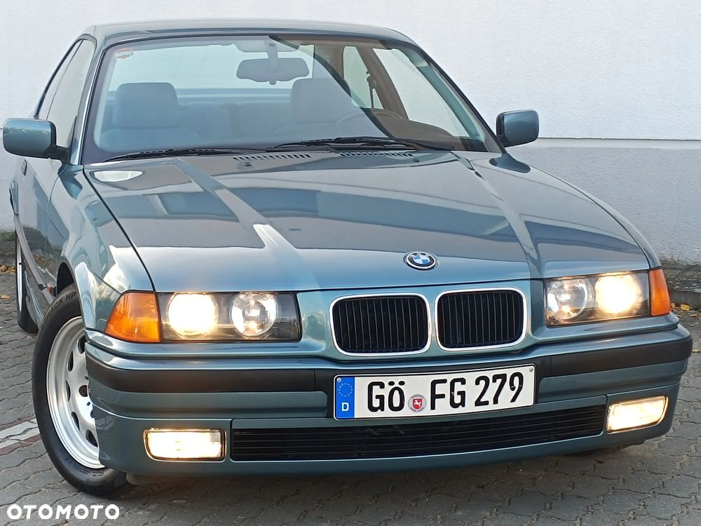 BMW Seria 3 316i - 8