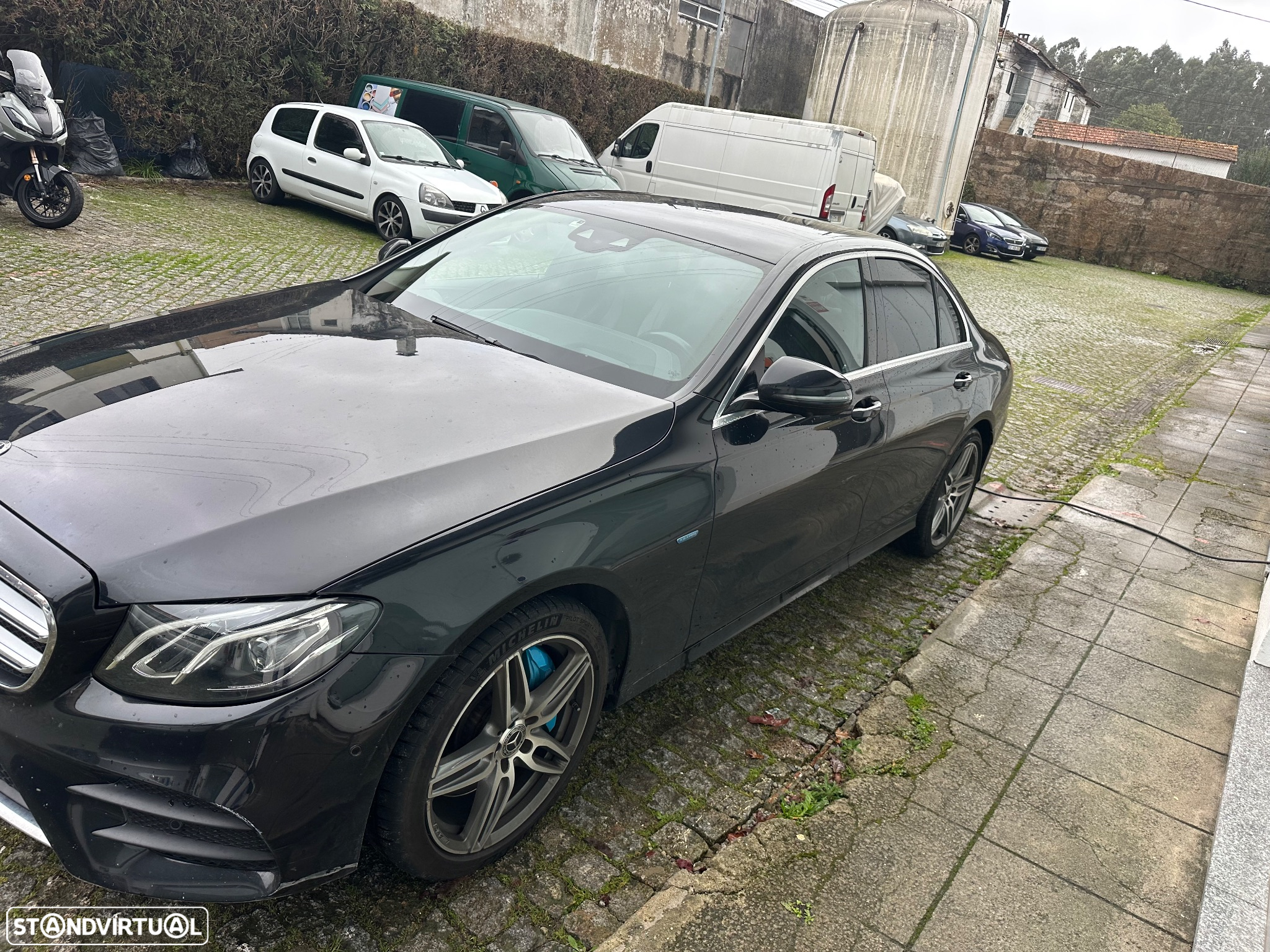 Mercedes-Benz E 350 e AMG - 2