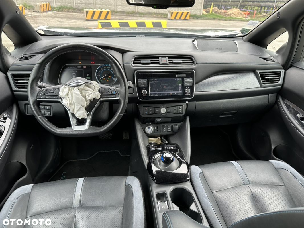 Nissan Leaf 40kWh Tekna - 15