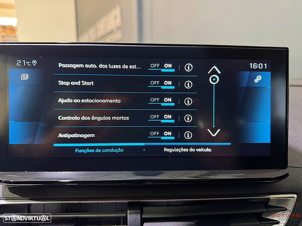 Peugeot 3008 1.2 PureTech Allure Pack EAT8 - 31