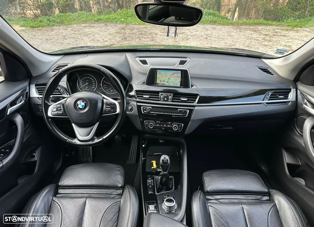 BMW X1 16 d sDrive Line Sport - 9