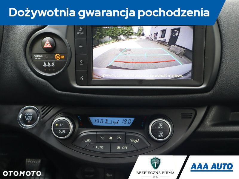 Toyota Yaris - 20