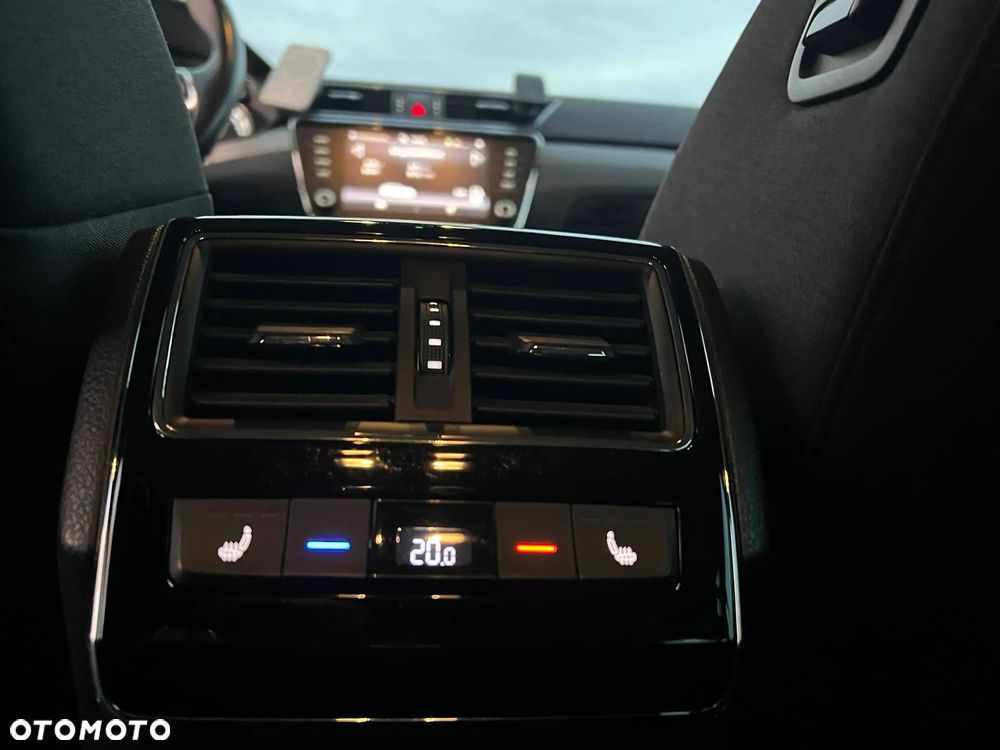 Skoda Superb - 36