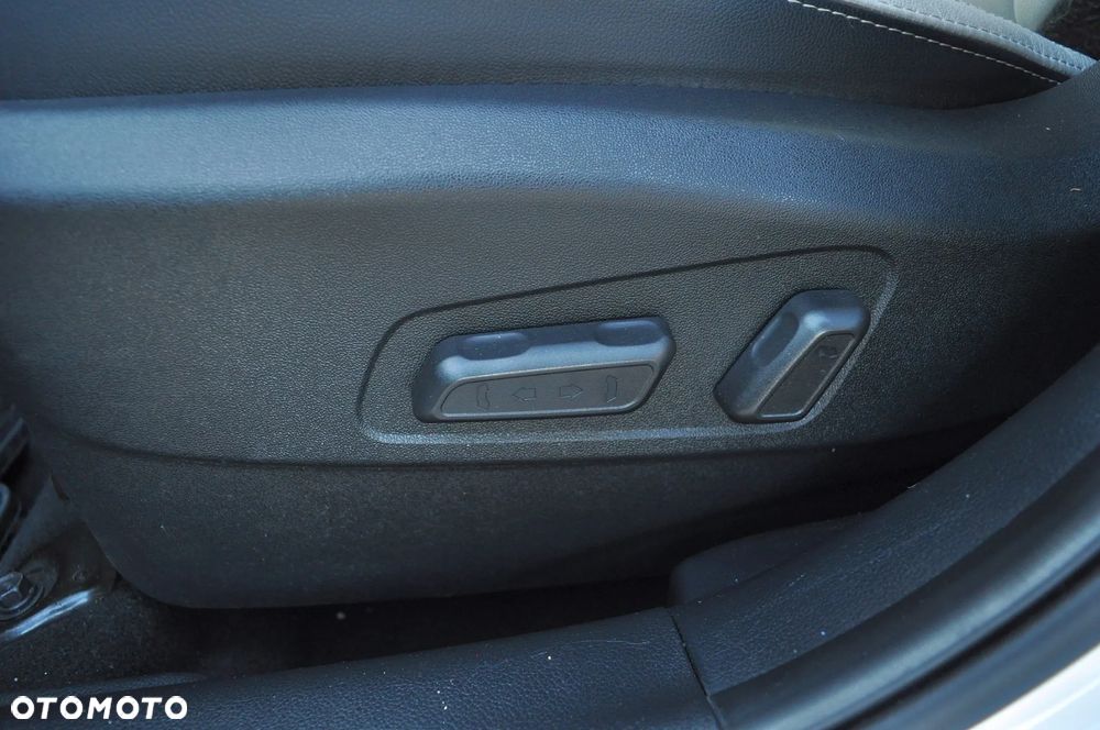 Kia Sportage 2.0 CRDI 184 AWD Platinum Edition - 21