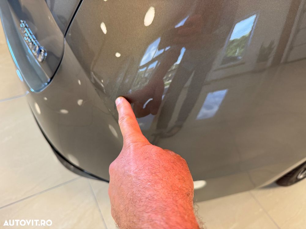 Toyota Corolla 1.8 Hybrid Team Deutschland - 36