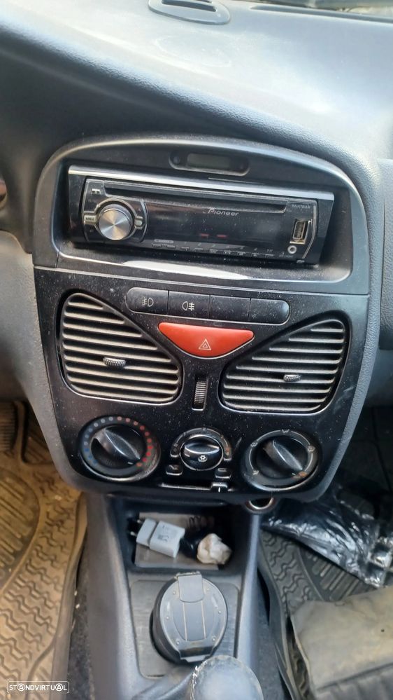Fiat Strada 1.3 M-Jet Longa Working - 6