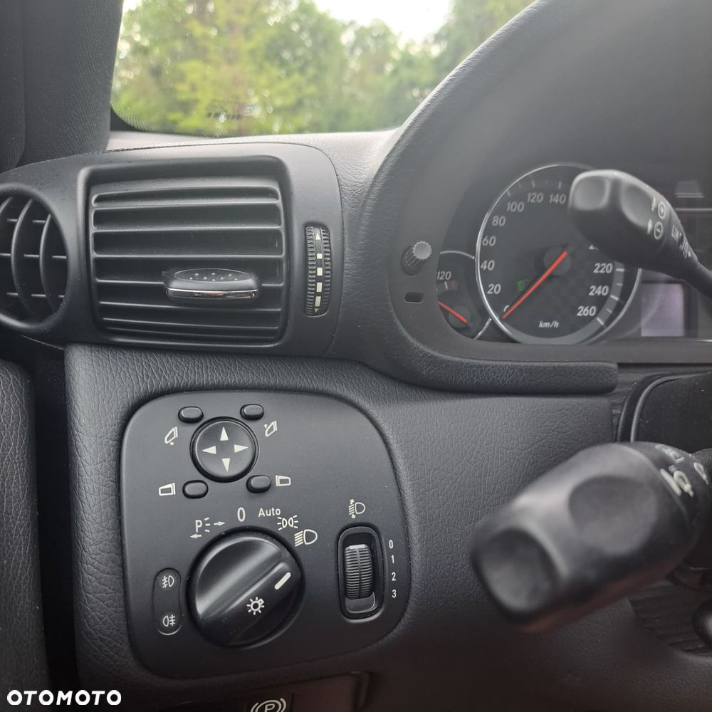 Mercedes-Benz CLC 180 Kompressor - 21