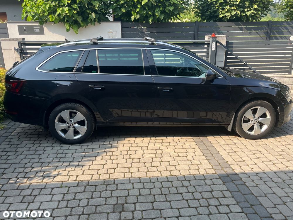 Skoda Superb 2.0 TDI 4x4 L&K DSG - 1