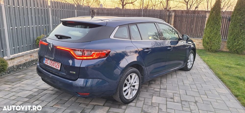 Renault Megane 1.5 dCi Dynamique - 4