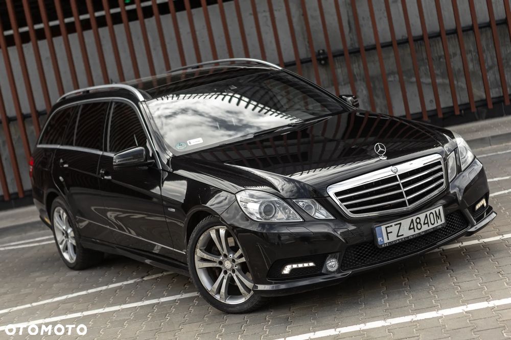 Mercedes-Benz Klasa E 350 CGI BlueEFFICIENCY 7G-TRONIC Avantgarde - 2