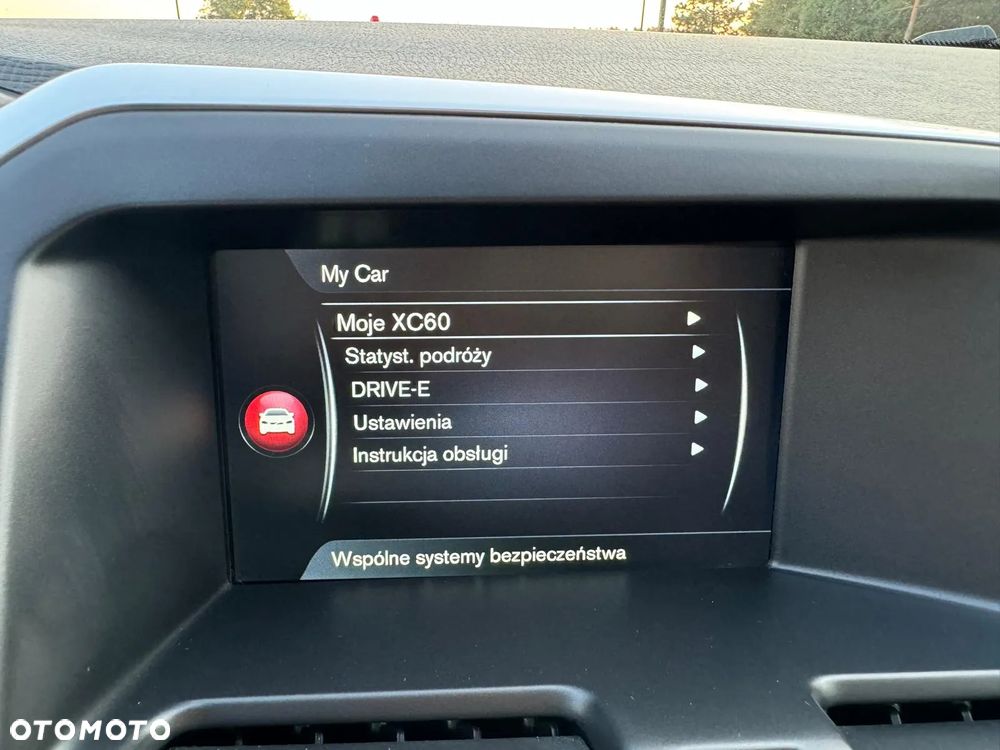 Volvo XC 60 D4 Summum - 32