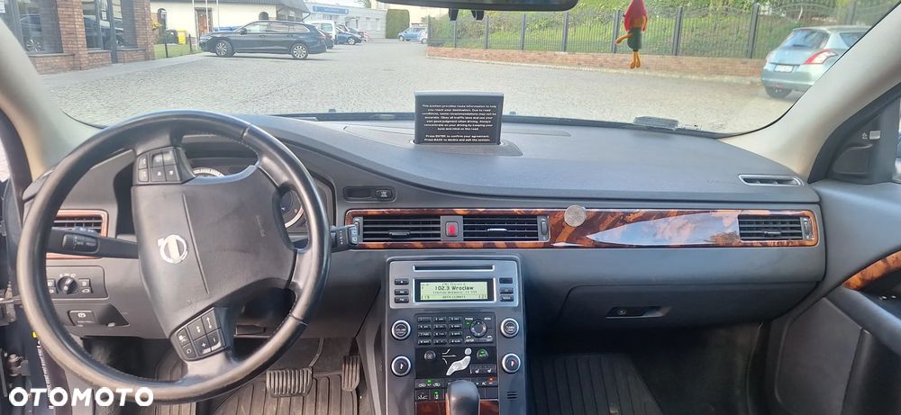 Volvo V70 3.2 Momentum - 7