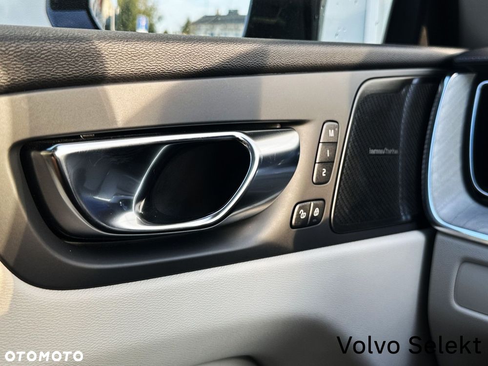 Volvo XC 60 - 34