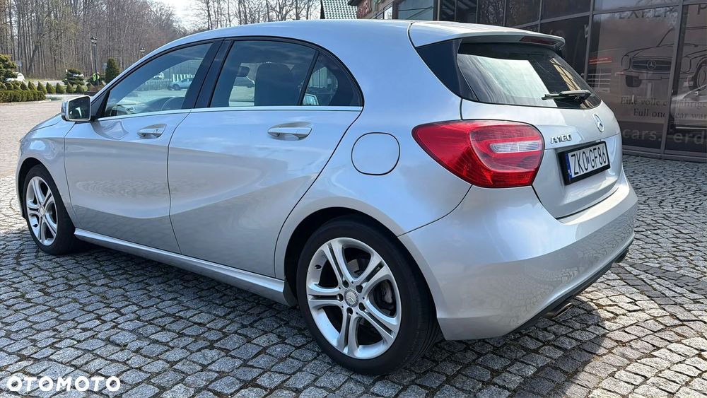 Mercedes-Benz Klasa A 180 (BlueEFFICIENCY) - 8