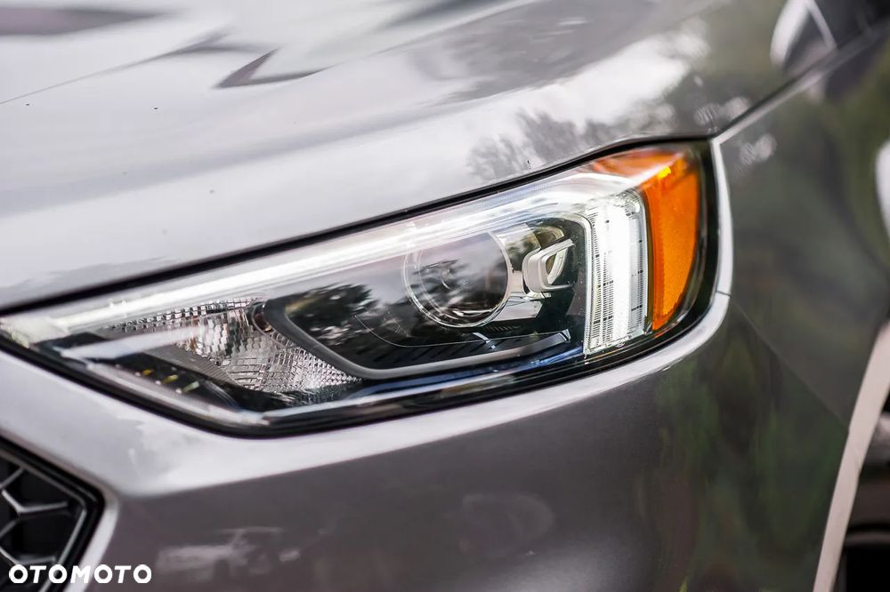 Ford Edge - 2