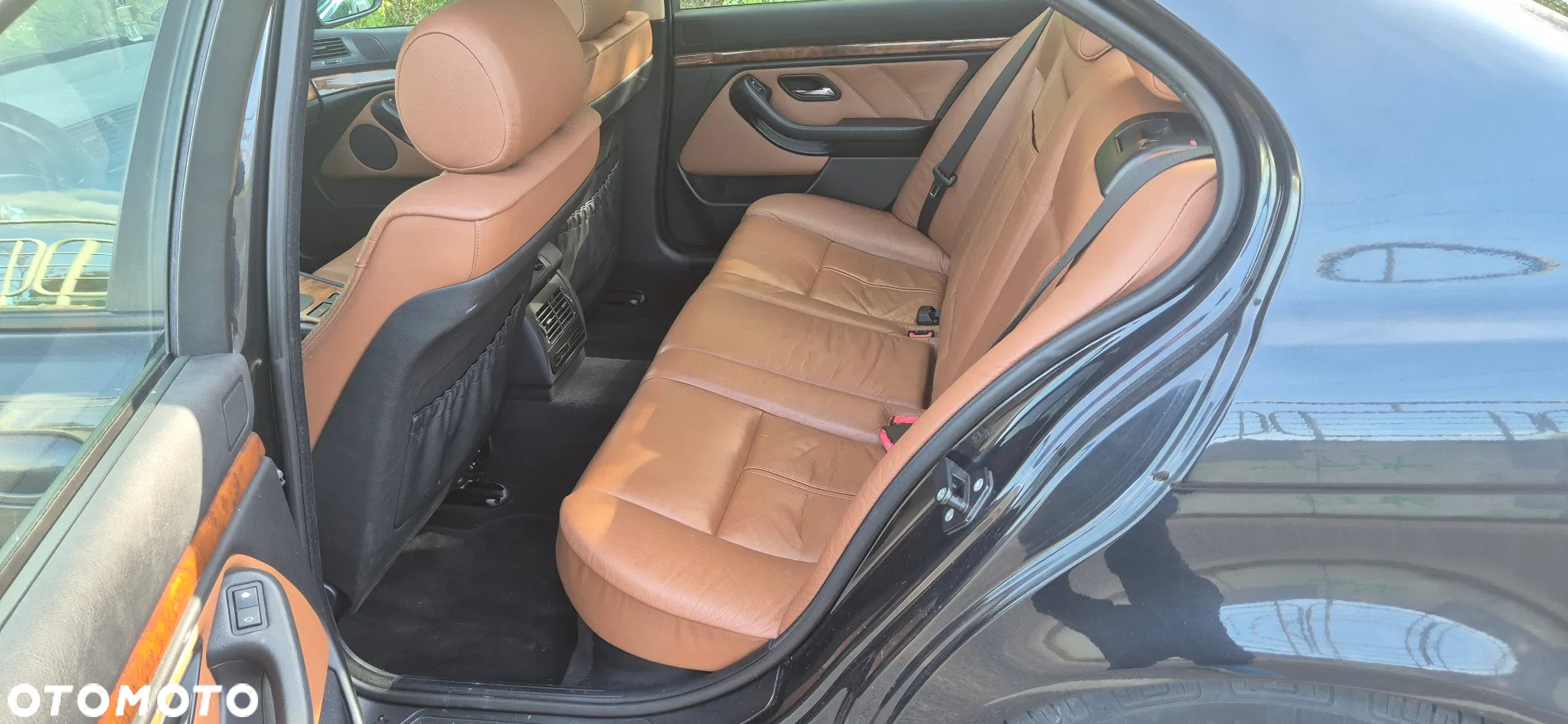 BMW Seria 5 - 12