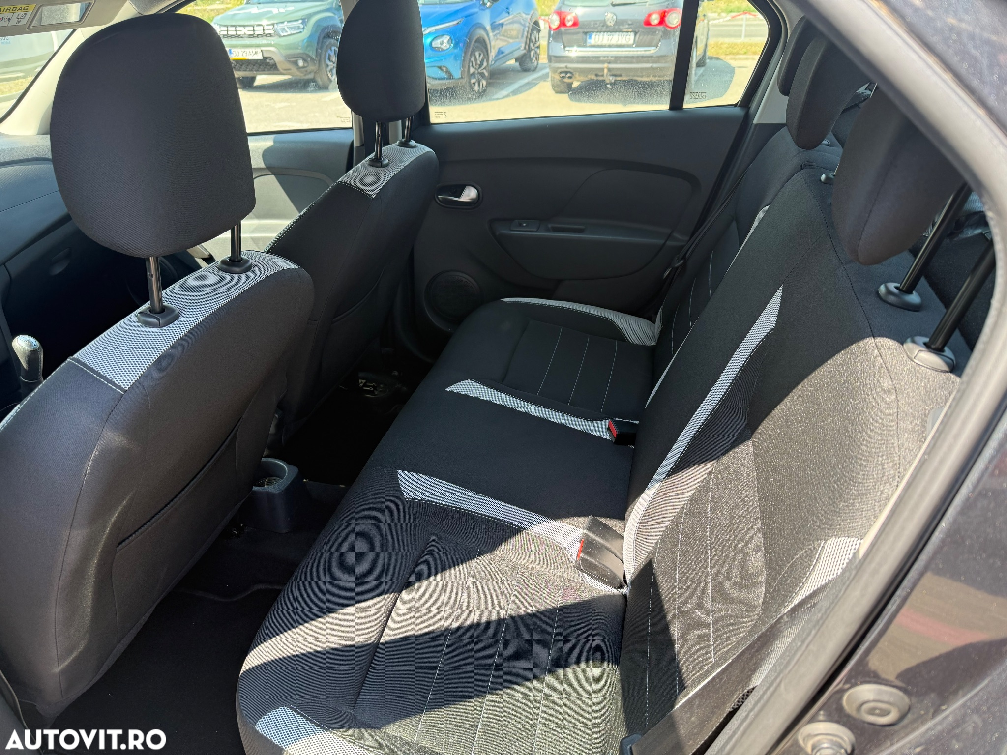 Dacia Logan Stepway TCe 100 GPL - 7