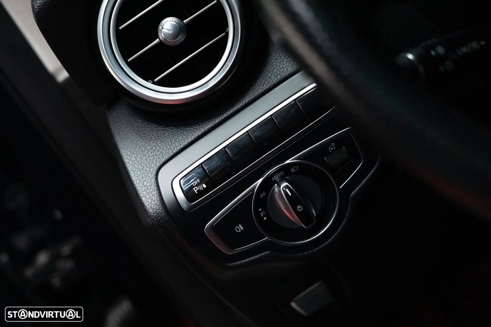 Mercedes-Benz GLC 250 d 4Matic 9G-TRONIC AMG Line - 18