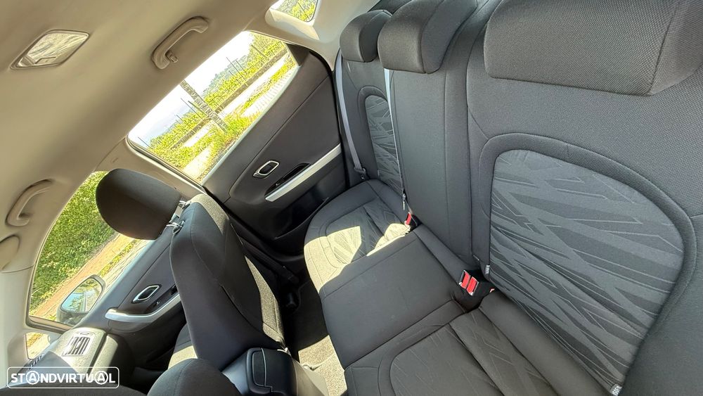 Kia Ceed 1.4 CRDi LX - 23