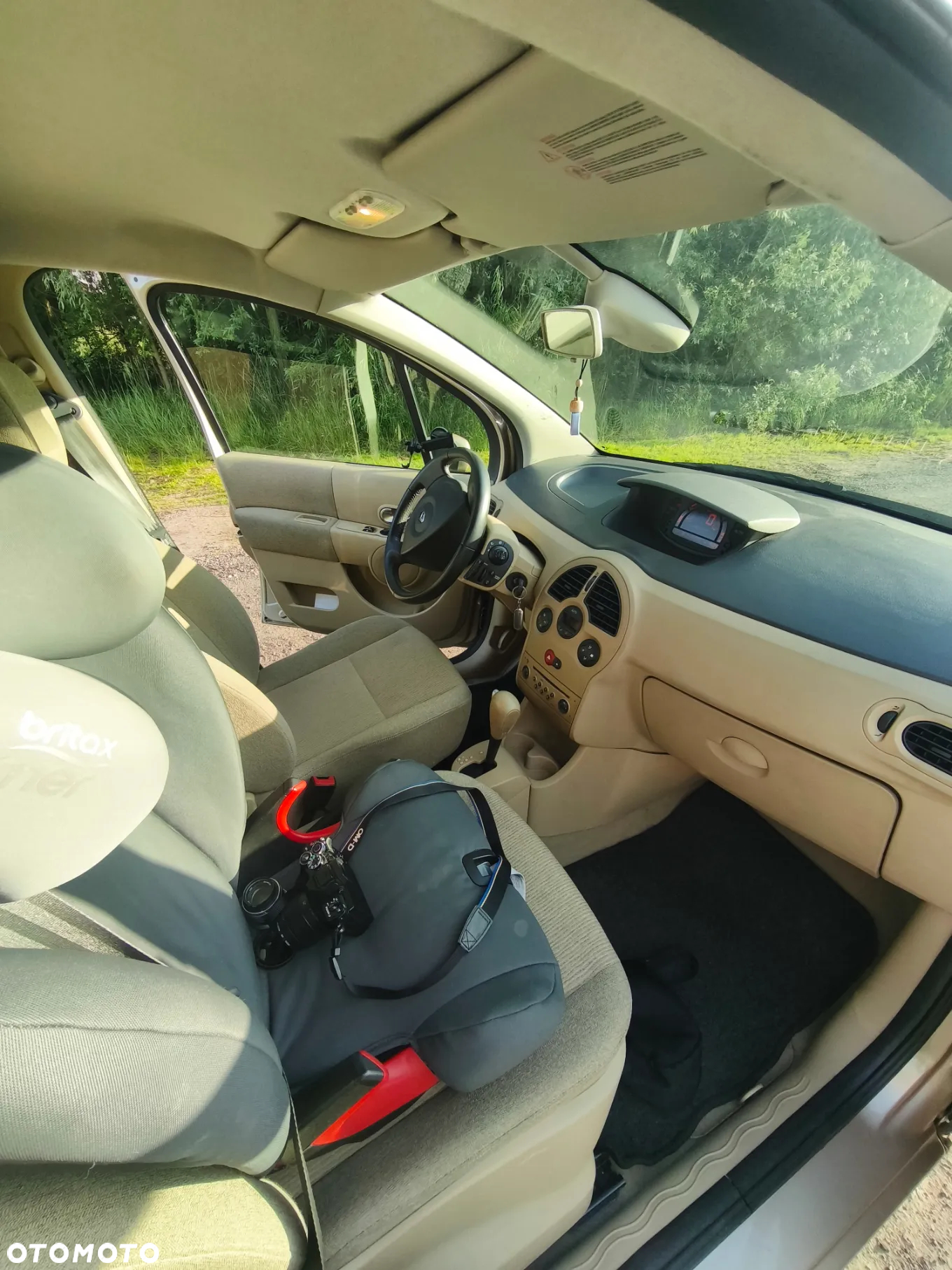 Renault Modus 1.6 16V ESP Privilege - 26