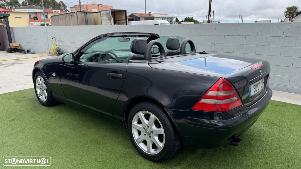 Mercedes-Benz SLK 200 Standard - 14