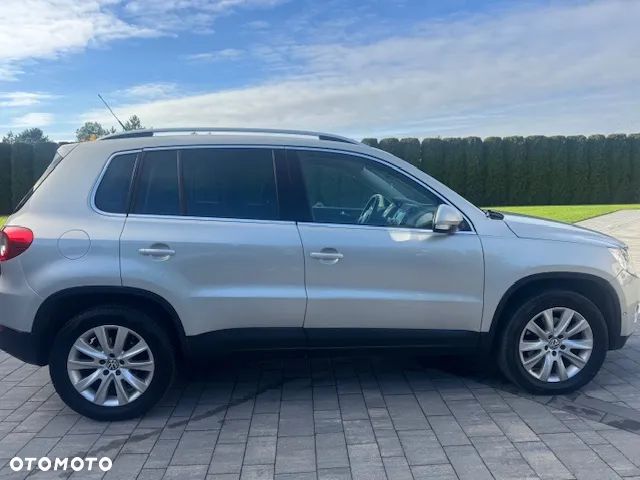Volkswagen Tiguan - 5