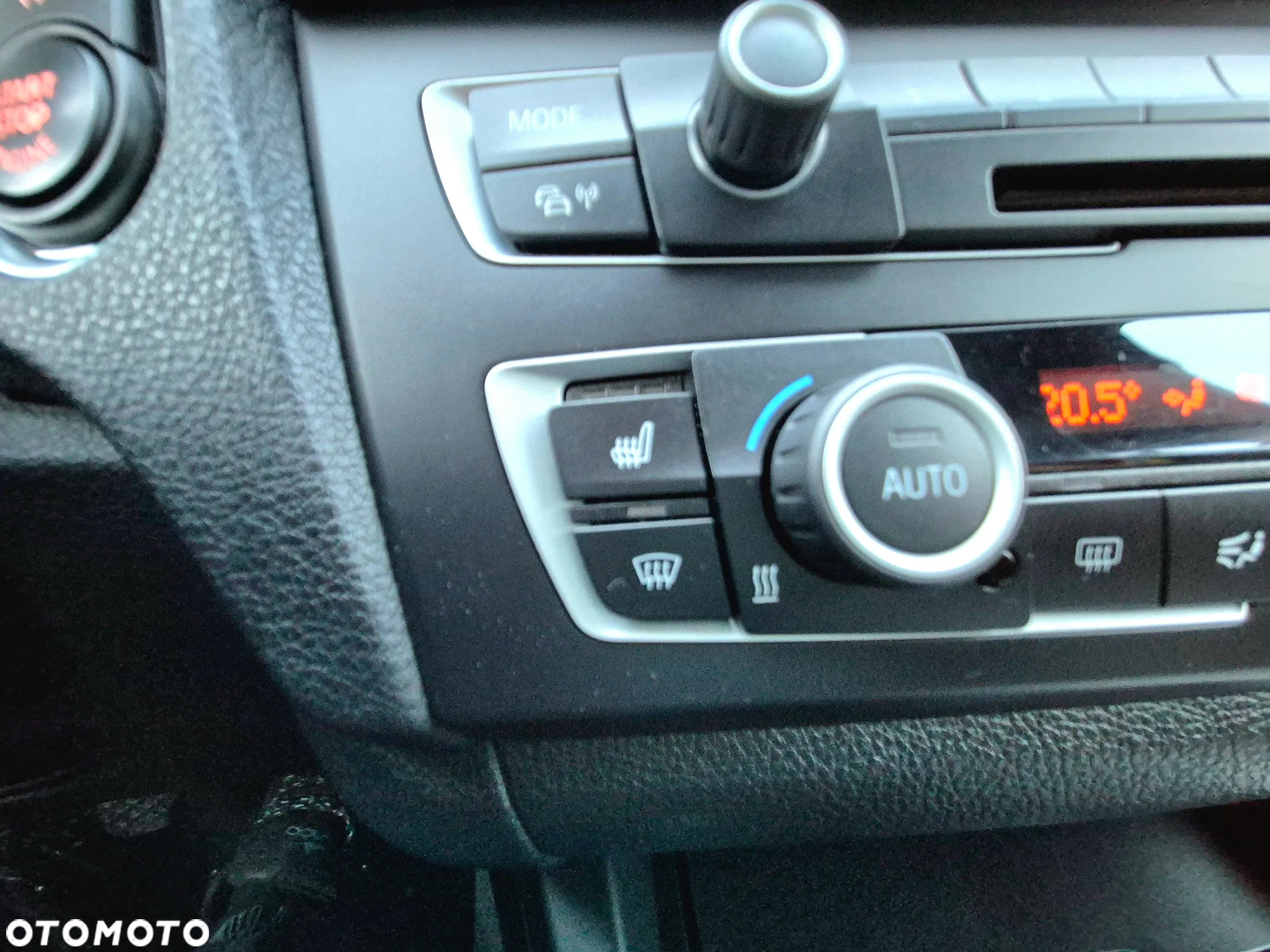 BMW Seria 1 118d Sport Line - 34