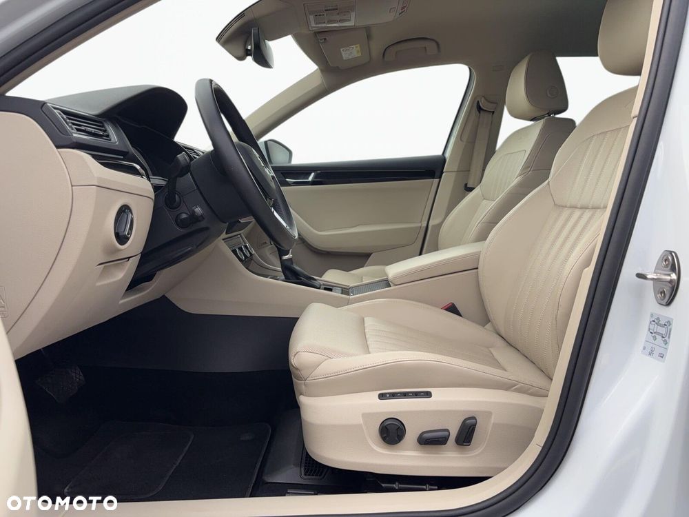 Skoda Superb 2.0 TDI L&K DSG - 13