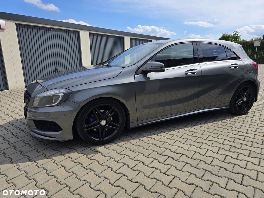Mercedes-Benz Klasa A 180 7G-DCT AMG Line - 2