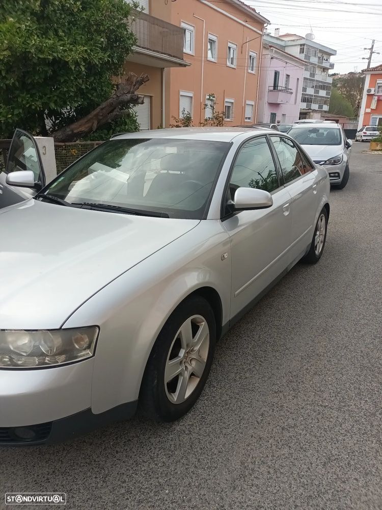 Audi A4 1.9 TDI m5 - 12