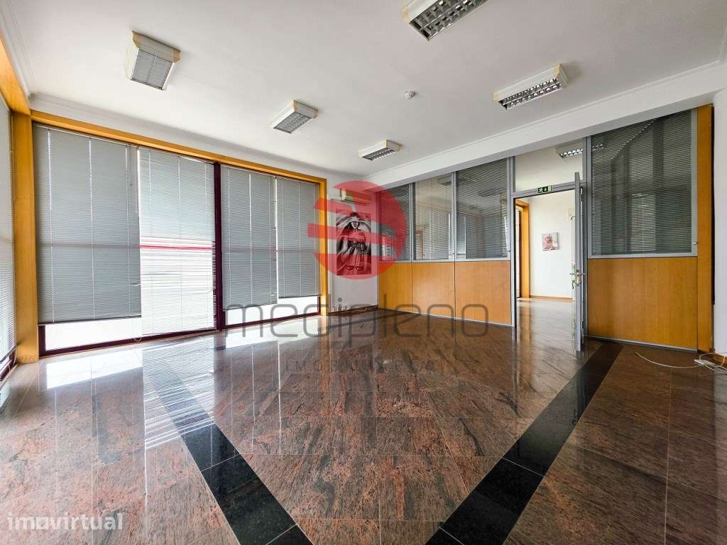 LOJA COMERCIAL - View 3