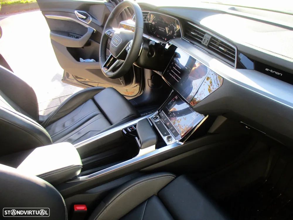 Audi Q8 e-Tron Sportback 50 quattro S line - 5