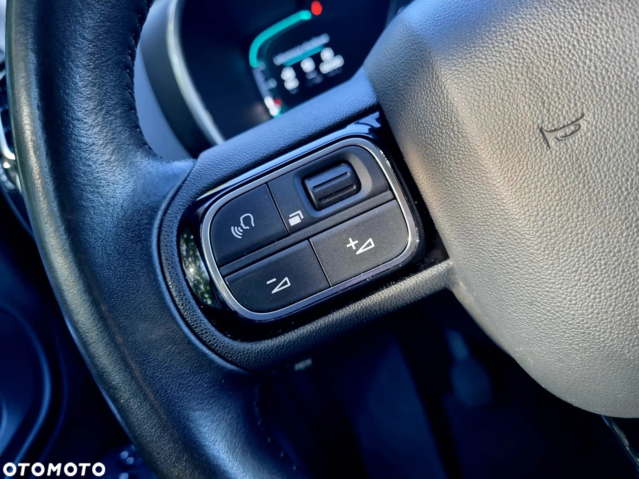Citroën C5 Aircross 1.2 PureTech Live - 16