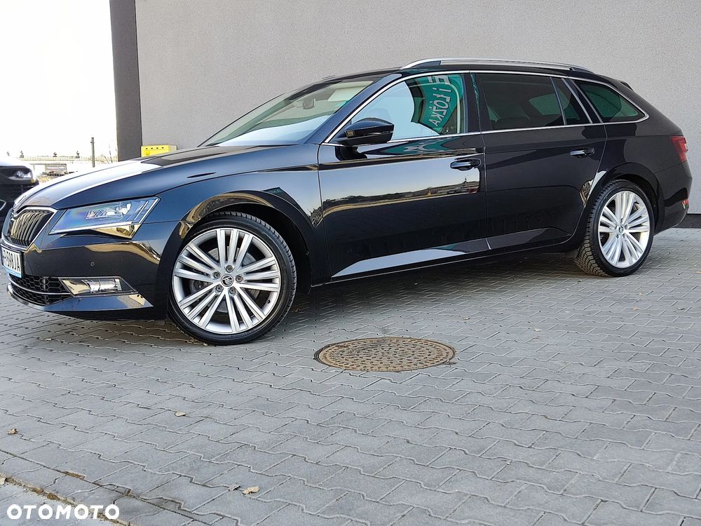 Skoda Superb 2.0 TSI 4x4 DSG Sportline - 4
