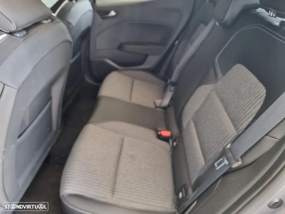 Mitsubishi Colt - 15