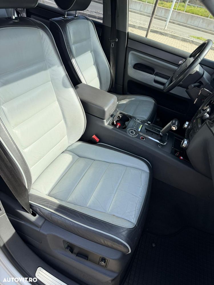 Volkswagen Touareg 3.0 V6 TDI Aut. - 14