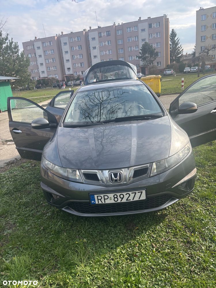 Honda Civic 1.8 Comfort - 5