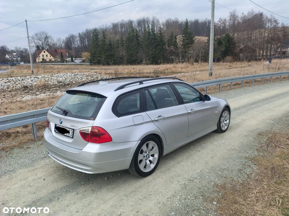 BMW Seria 3 318d DPF Edition Sport - 4