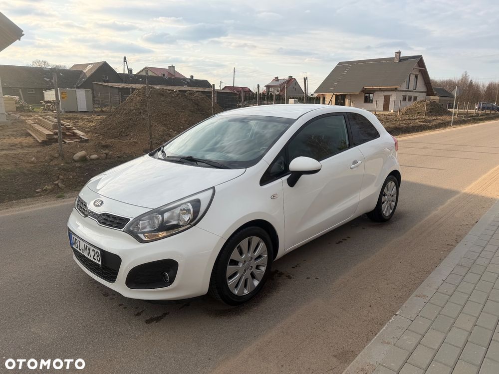 Kia Rio 1.2 Dream Team Edition - 1